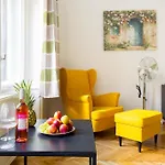 Hidden Gem 1 Bedroom Next To Opera * Budapest