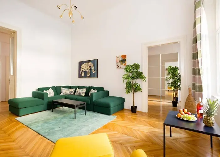 Hidden Gem 1 Bedroom Next To Opera Apartamento Budapest