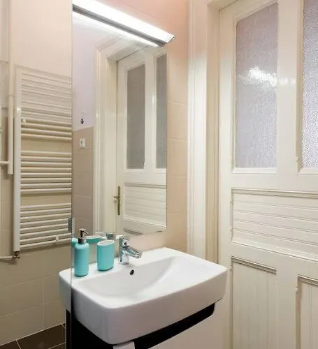 Hidden Gem 1 Bedroom Next To Opera Apartamento